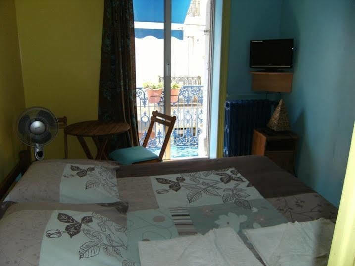 Hotel Confort Béziers Esterno foto
