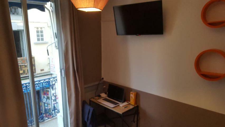 Hotel Confort Béziers Esterno foto