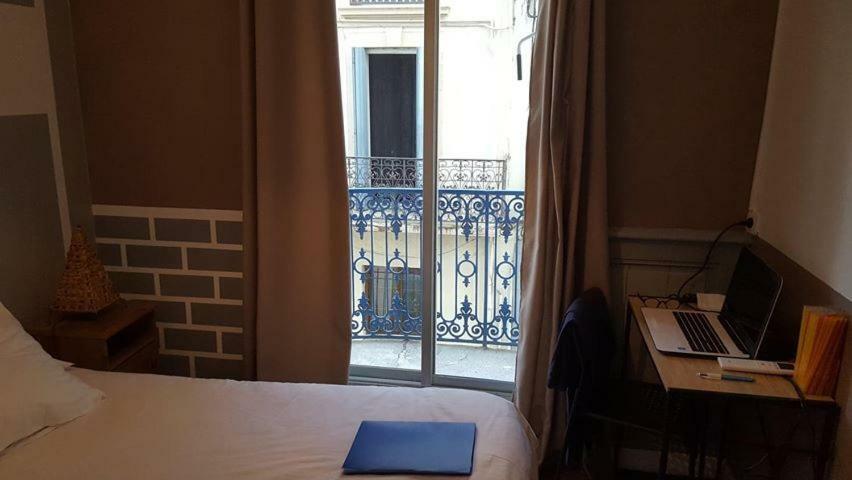 Hotel Confort Béziers Esterno foto